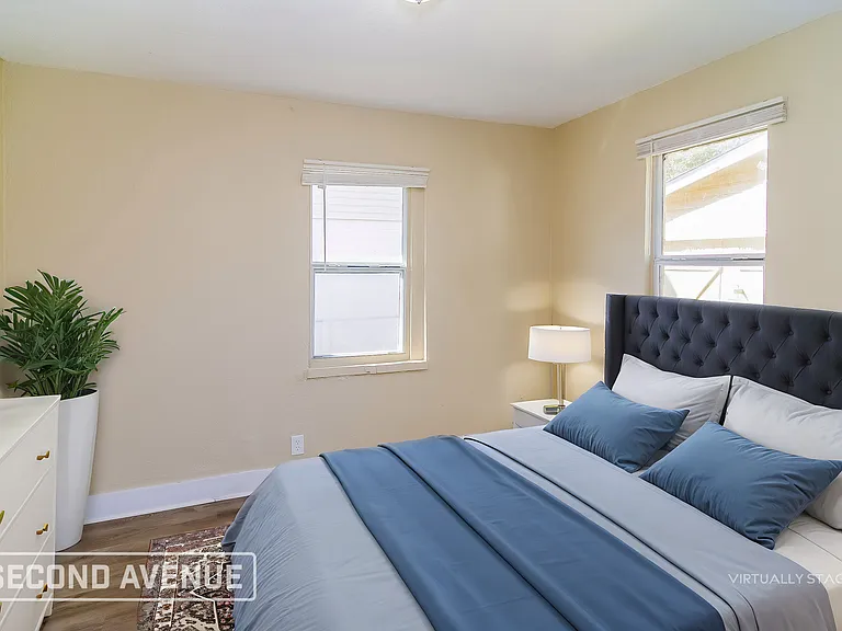 1201 W 27th St — Photo 12