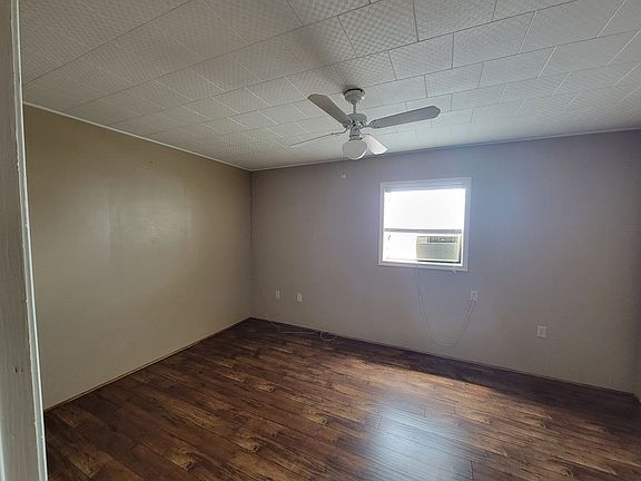4th image of 317 1/2 N Cushing Ave