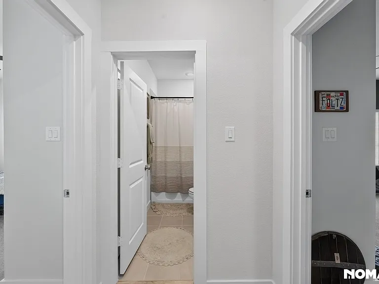 626 Cari Ln — Photo 6