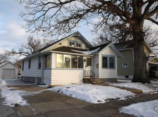 832 Daniels St NE, Cedar Rapids, IA