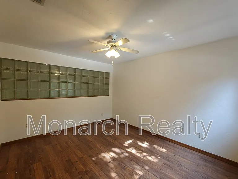 830 SW 56th Ter #830 — Photo 25