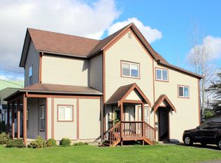 2300 D St, Bellingham, WA 98225