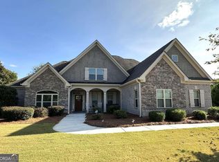 1113 Coneflower Ln, Statham, GA 30666