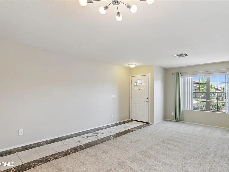 3139 W Matthew Dr — Photo 5