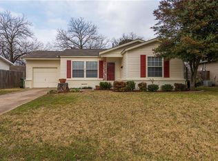 1219 Mockingbird Ln, Arlington, TX 76013