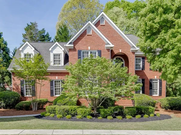 3284 Bakers Mill Ct, Dacula, GA 30019