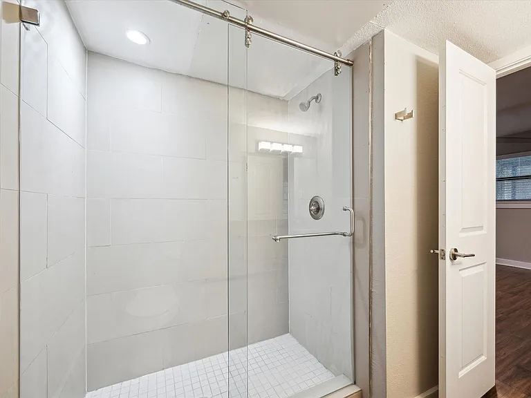 524 Heights LLC — Photo 9