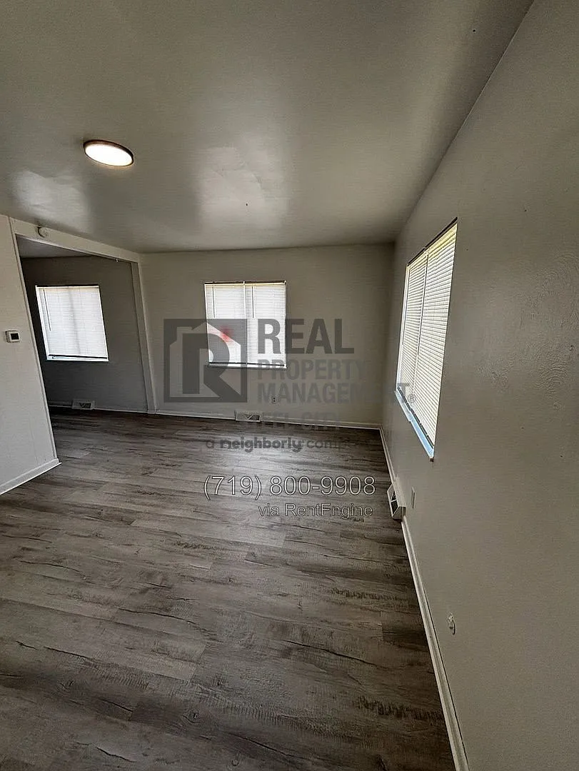 2 bed, 1.0 bath, 816 sqft, $1,150 — Photo 3