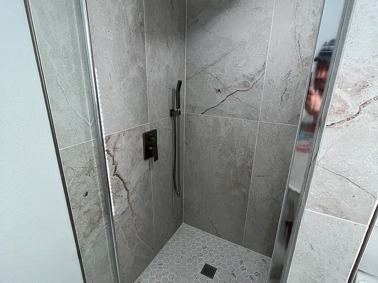 305 Warner St #A — Photo 7