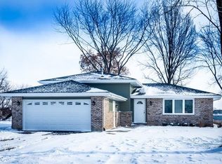 1502 Regan Rd, New Lenox, IL 60451