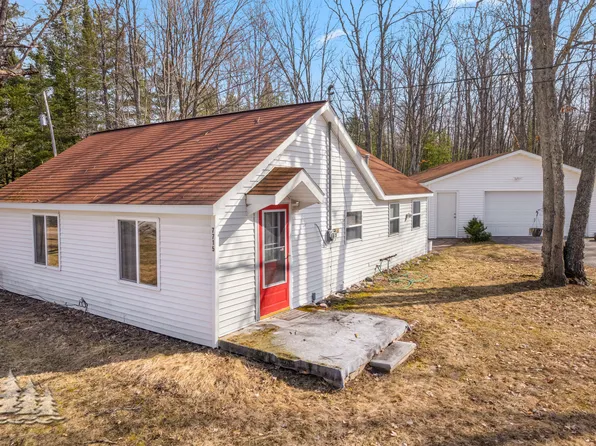 7715 Meridian Line Rd, Johannesburg, MI 49751
