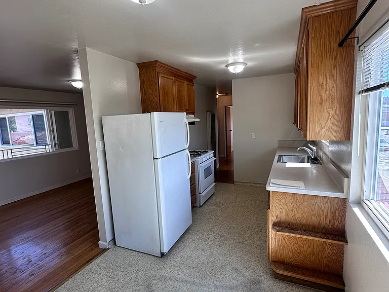 240 Chumalia St #2 — Photo 5