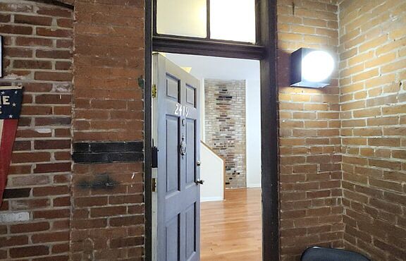 3rd image of 2419 S 10th St #C