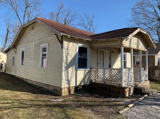 1324 N Wabash Ave, Springfield, MO 65802