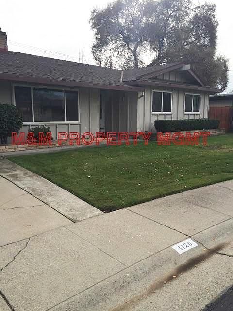 1120 FOXHALL WAY STREET VIEW