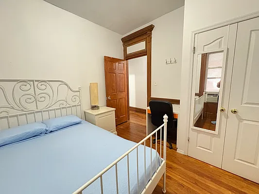 Rented by Oxford Property Group | media 4