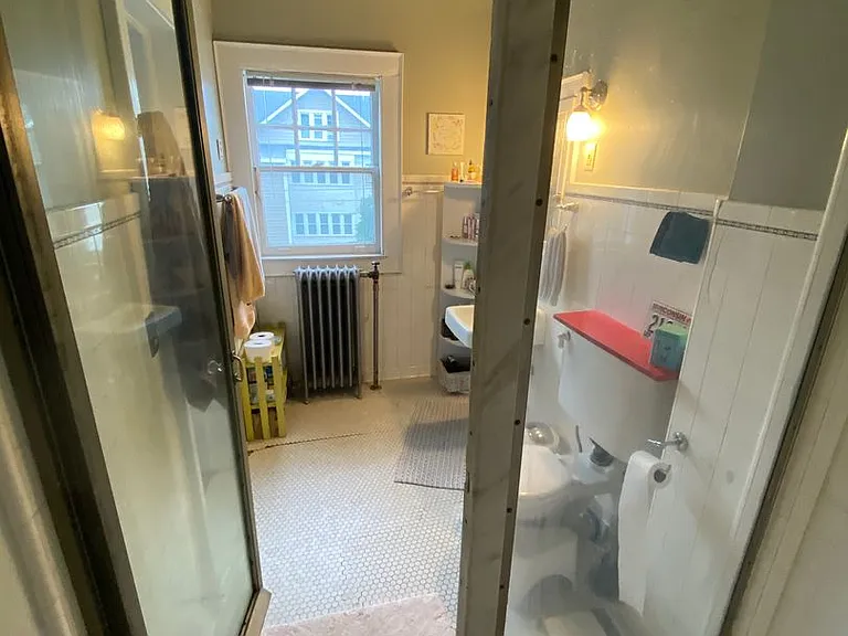 2118 Pillsbury Ave S #9 — Photo 11