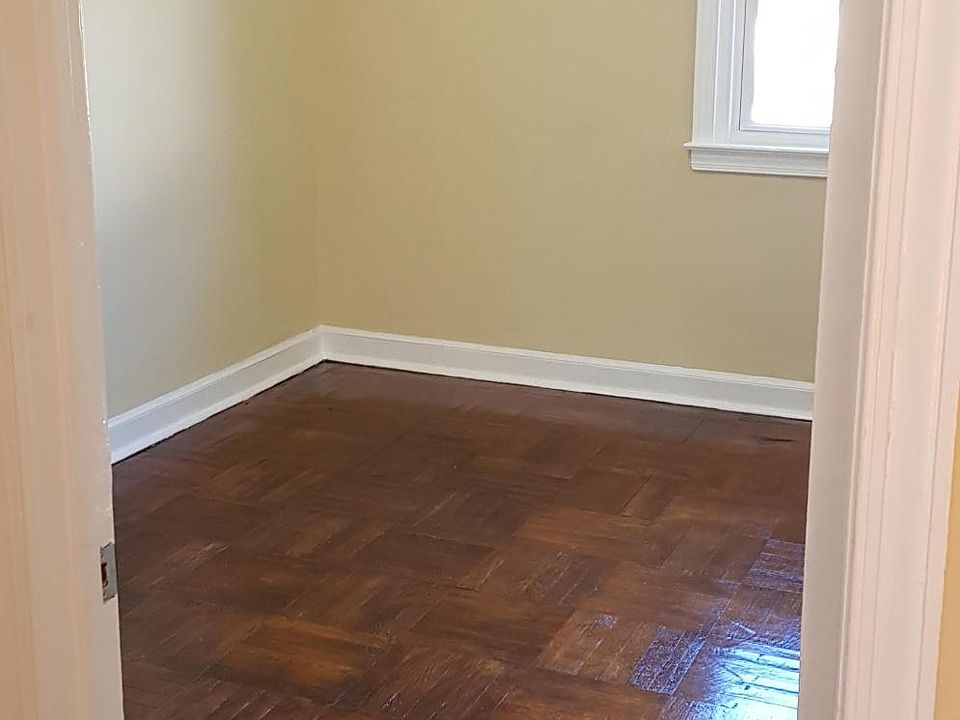 1st image of 1919 Nedro Ave Floor 2