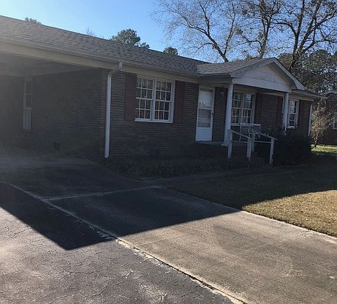 Front View w/Carport
