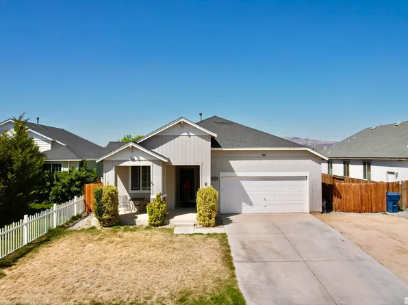 1480 Shadow Ln, Fernley, NV 89408