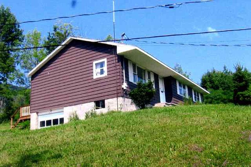 2nd image of 115 ECKER HOLLOW Road