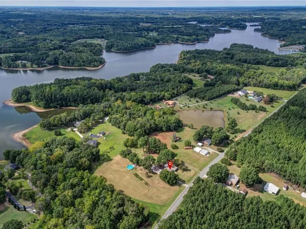 4108 Union Ridge Rd, Burlington, NC 27217