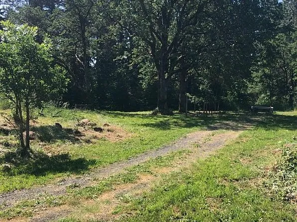 581 NE Spring St Lot 3, White Salmon, WA 98672