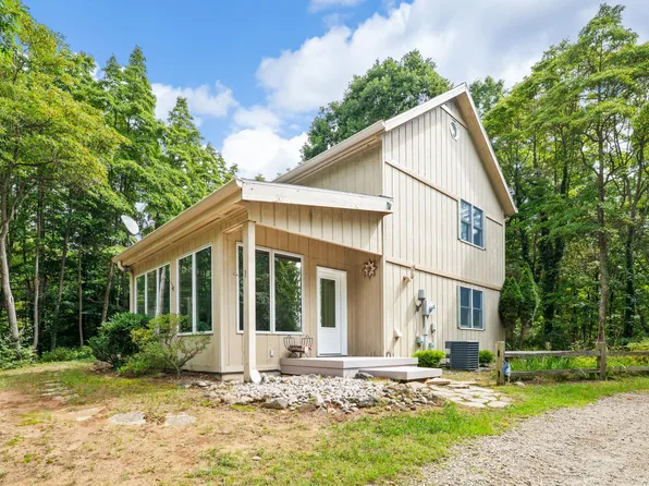 5471 Little Paw Paw Lake Rd, Coloma, MI 49038