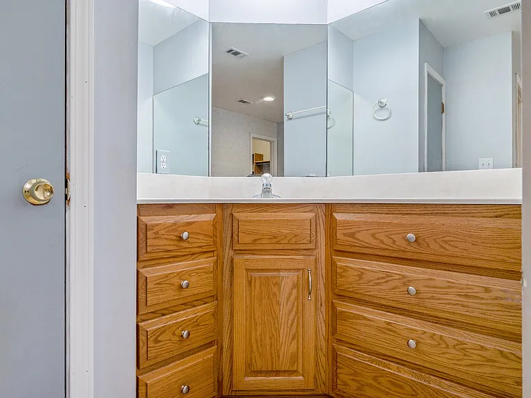 83 Edgewood Dr — Photo 34