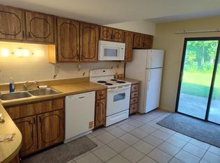 3828 Treebrook Dr, Imperial, MO 63052