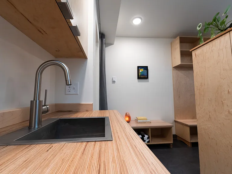 502 E Broadway St #5 — Photo 5