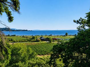 5242 Station Rd, Surrey, BC V3X 3C4