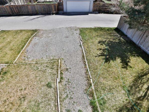 360 NW Tartan Cir W, Lethbridge, AB T1J 4Z3