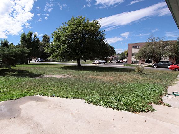 Shared front yard