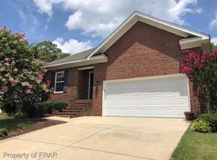 2959 Brookcrossing Dr, Fayetteville, NC 28306