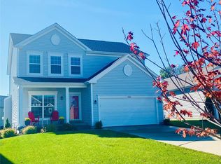 530 Country Landing Dr, Lake Saint Louis, MO 63367
