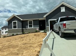 517 Birchwood Dr, Moscow Mills, MO 63362