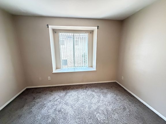 2nd image of 7200 Pirates Cove Rd Unit 1006