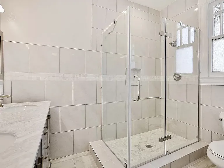 2616 Joseph St — Photo 1