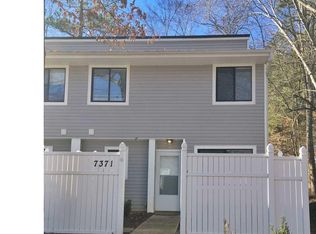 7371 Sandy Creek Dr, Raleigh, NC 27615