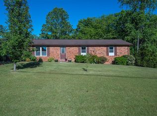 1556 Brookdale Ave, Cookeville, TN 38506