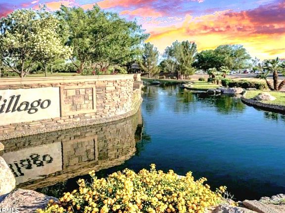 The house is found in one of the best communities in Casa Grande.