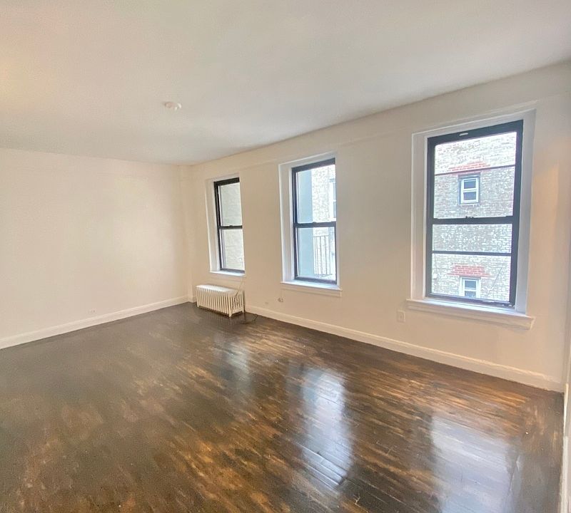 1st image of 401 E 58th St APT A7