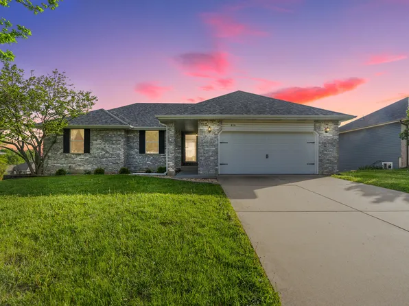 414 W Chestnut Road, Nixa, MO 65714