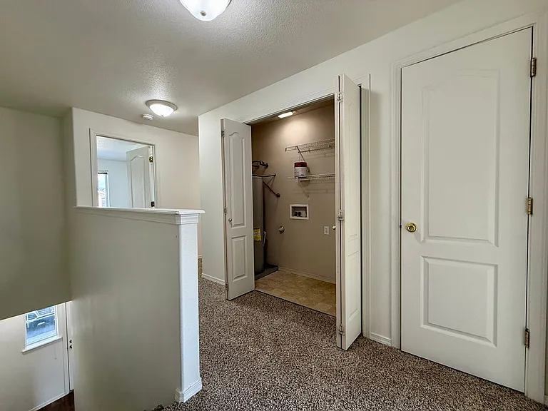 2561 NW Cedar Ave #3 — Photo 12