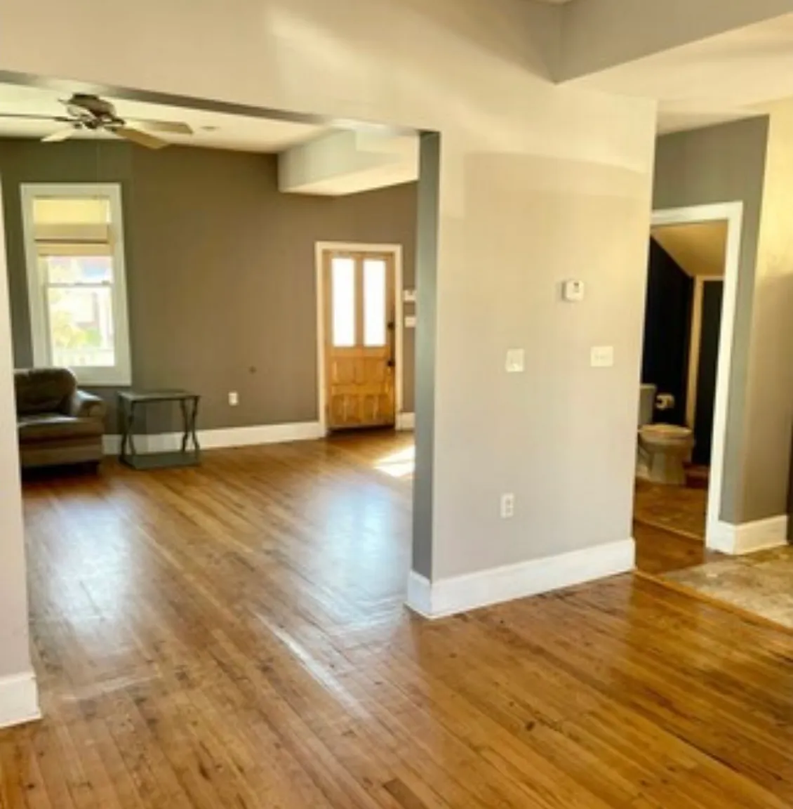 3 bed, 2.5 bath, 1800 sqft, $3,950 — Photo 2