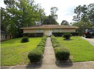 1913 Lebaron Dr W, Mobile, AL 36618