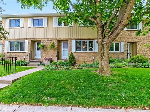 6 Richardson Dr #30, Norfolk County, ON N0A 1N4
