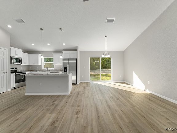 3rd image of 8458 N Tempest Dr