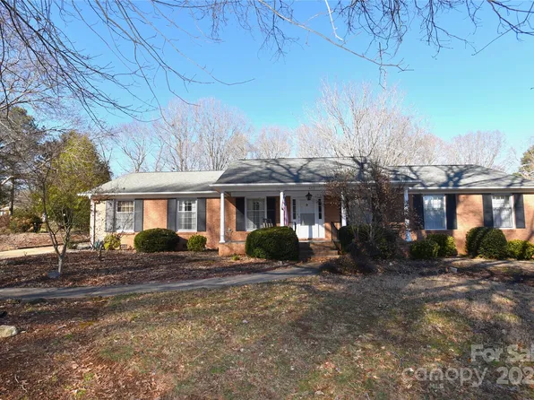 412 Princeton Dr, Salisbury, NC 28144